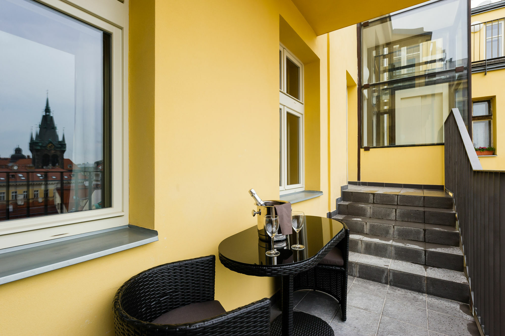 Jindrisska Apartments Прага Экстерьер фото