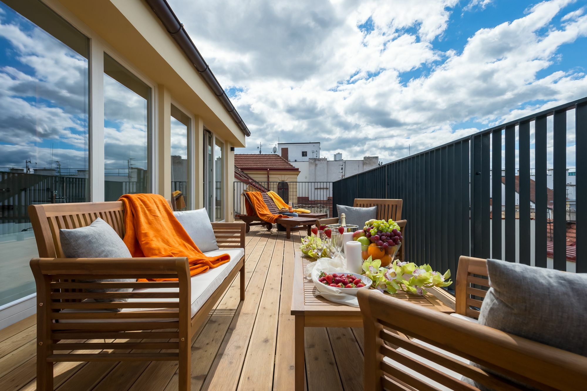 Jindrisska Apartments Прага Экстерьер фото